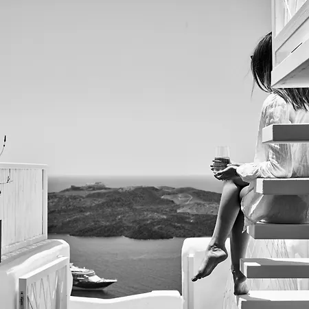 Limestone Otel Fira (Santorini)