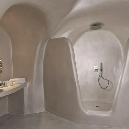Limestone Hotell 4*
