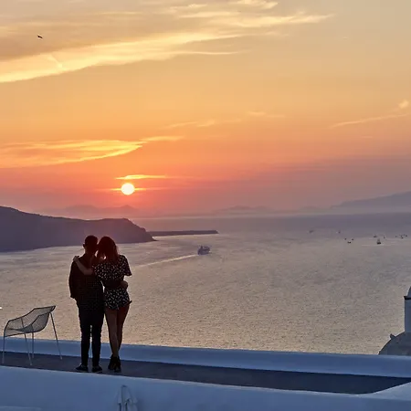 Limestone Hotel Fira (Santorini)