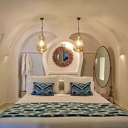 Limestone Hotel 4*