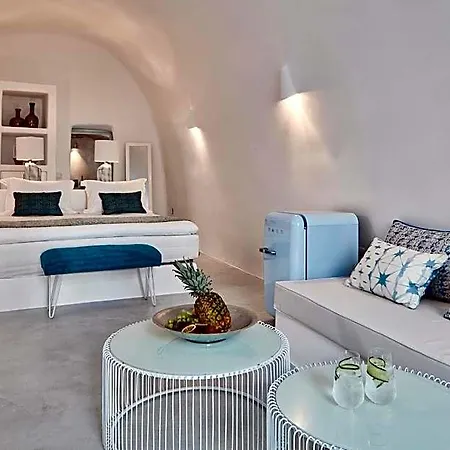 Limestone Fira (Santorini)