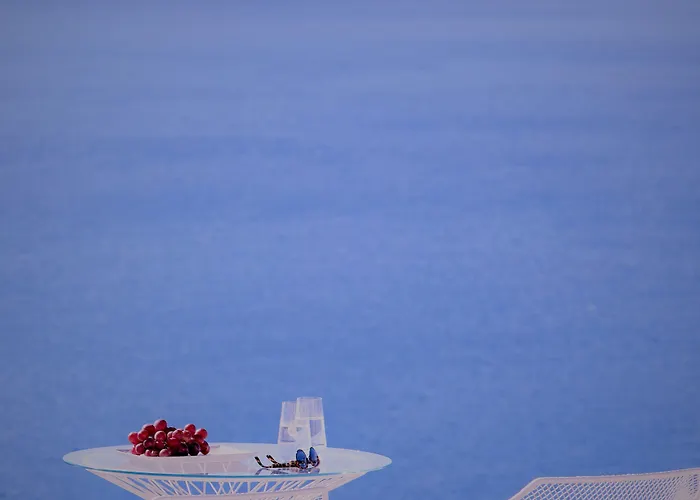 Hotel Limestone Fira (Santorini)